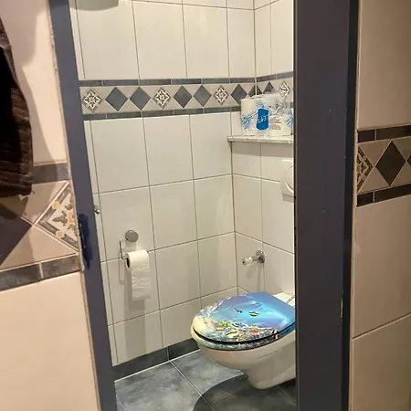 Schoene, Hochwertige 5 In Apartmán