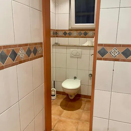 Schoene, Hochwertige 5 In Apartmán *