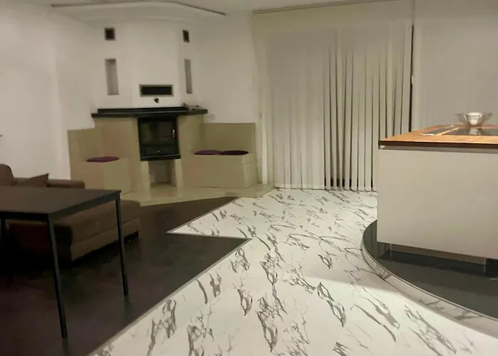 Appartement Schoene, Hochwertige 5 In Oberhausen (North Rhine-Westphalia)