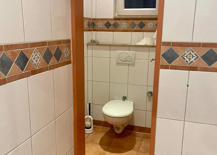 Schoene, Hochwertige 5 In Appartement *