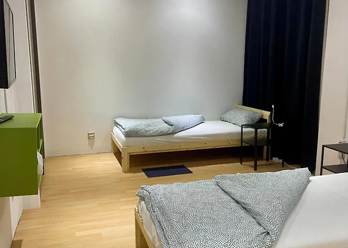 Schoene, Hochwertige 5 In Appartement *