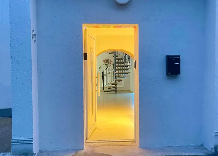 Appartement Schoene, Hochwertige 5 In Oberhausen (North Rhine-Westphalia)