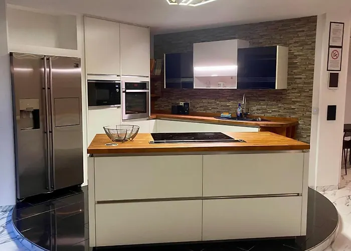 Schoene, Hochwertige 5 In * Oberhausen (North Rhine-Westphalia)